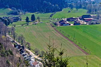 >Bergkamm der Grenzsteine