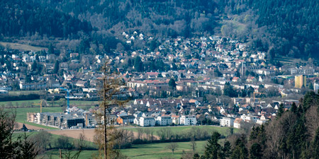 >Bergkamm der Grenzsteine